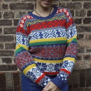 90's Vintage Multi Patterned Striped Sweater ❤️💙